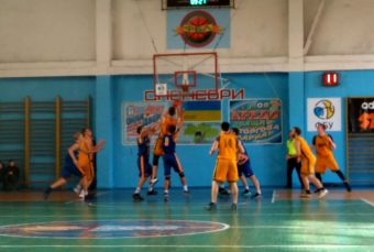 ІІ тур Чемпіонату України з баскетболу серед команд І ліги БК «Восток» та БК «Універбаскет» 02